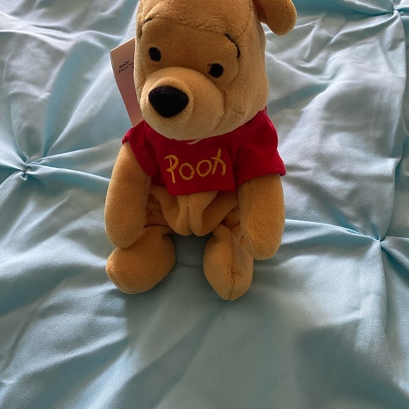 Disney Yellow and Red Stuffed Animal Plush Beanie baby Disney store tag - Picture 5 of 5